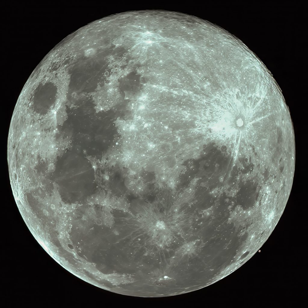 Moon occulting Mars